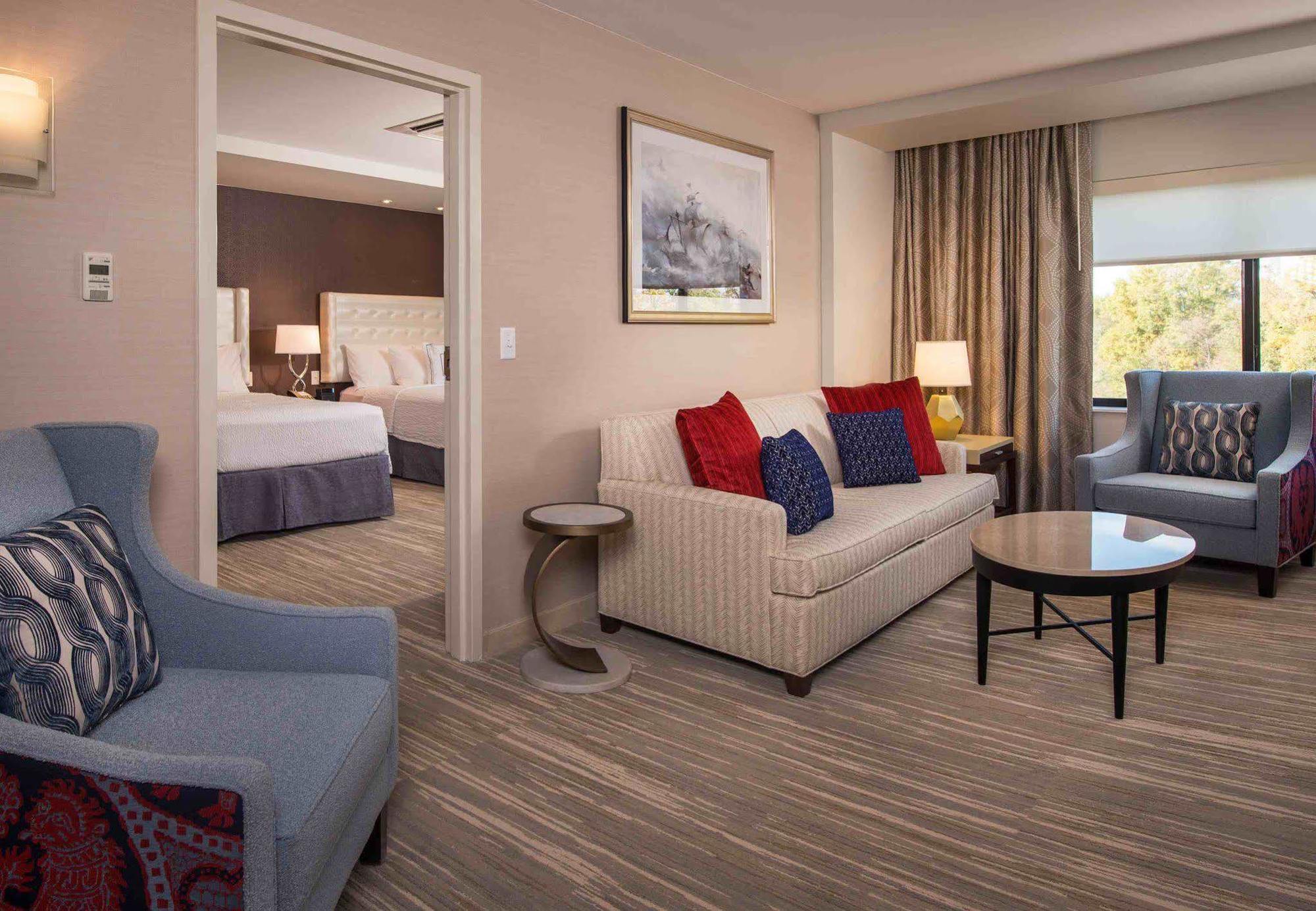 Courtyard By Marriott Shippensburg Hotel Buitenkant foto